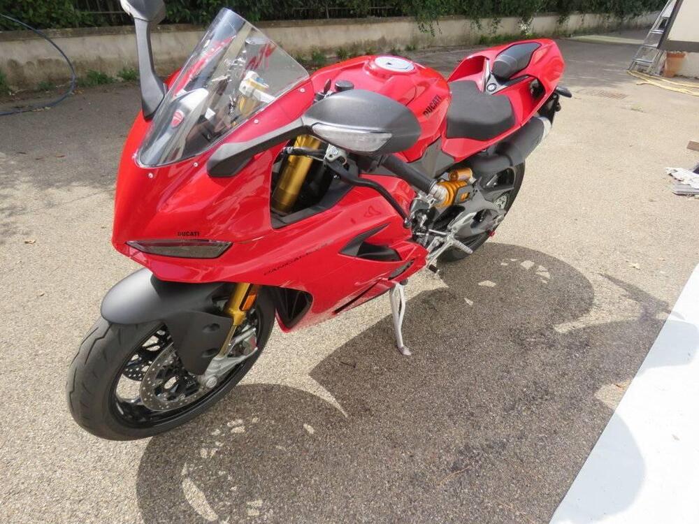 Ducati Panigale V2 S (2025) (4)