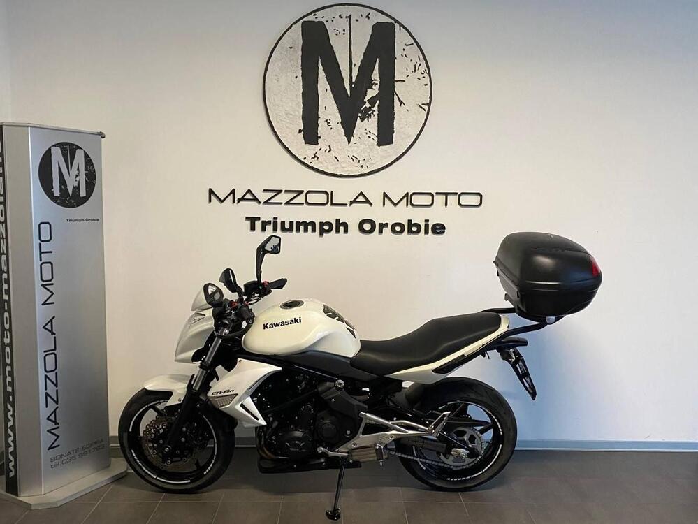 Kawasaki ER-6N (2009 - 11) (3)