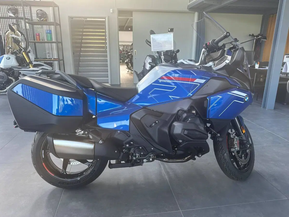 Bmw R 1300 RT (2026) (2)