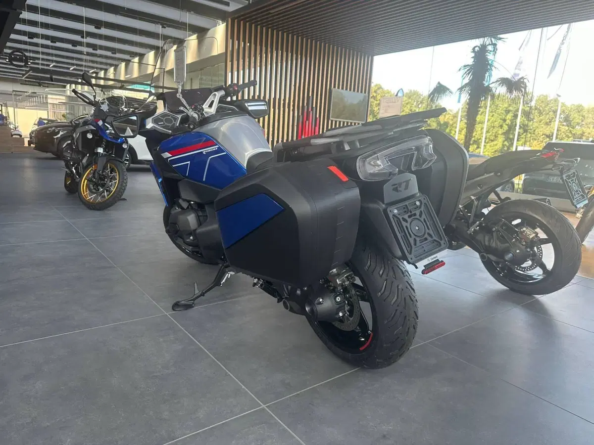 Bmw R 1300 RT (2026) (7)
