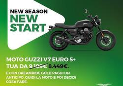 Moto Guzzi V7 Stone (2025) nuova