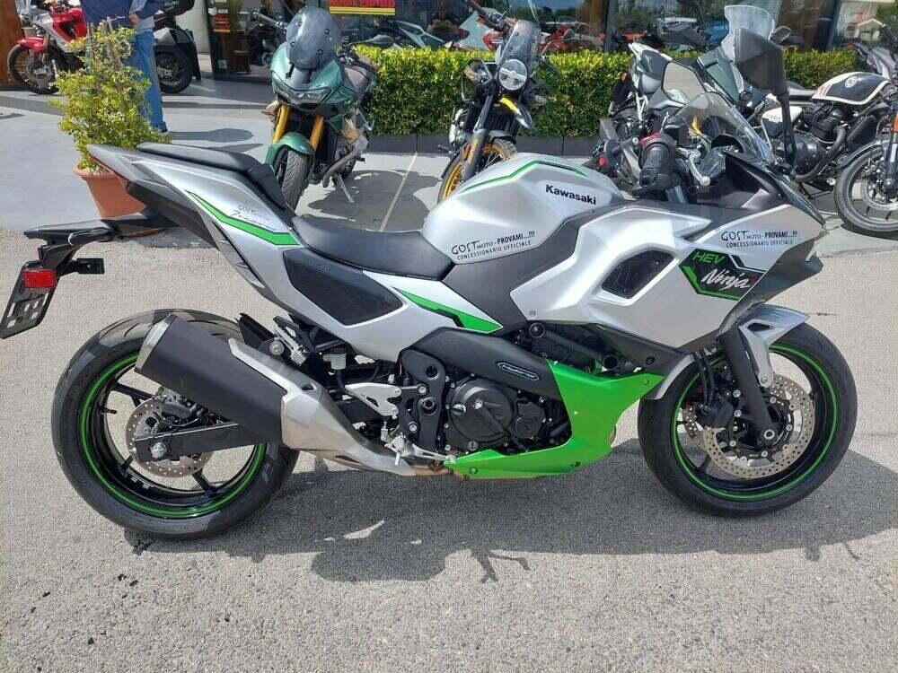 Kawasaki Ninja 7 Hybrid (2024 - 25) (2)