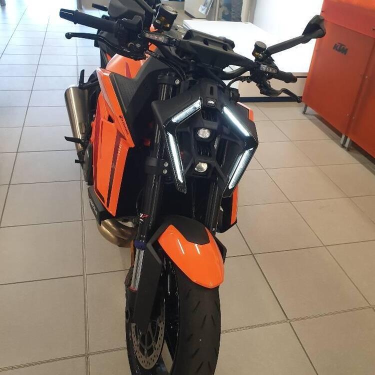 KTM 1390 Super Duke R EVO (2024 - 26) (2)