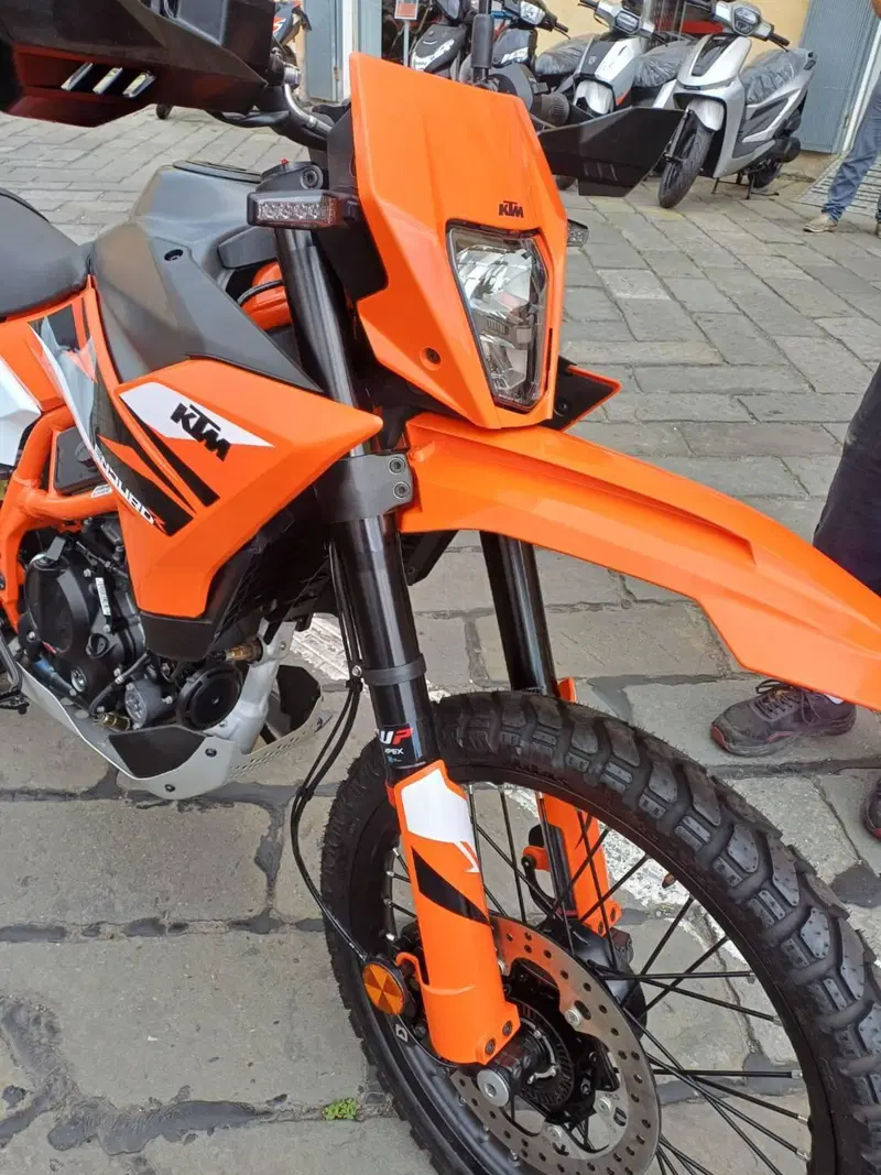 KTM 125 Enduro R (2025 - 26) (8)