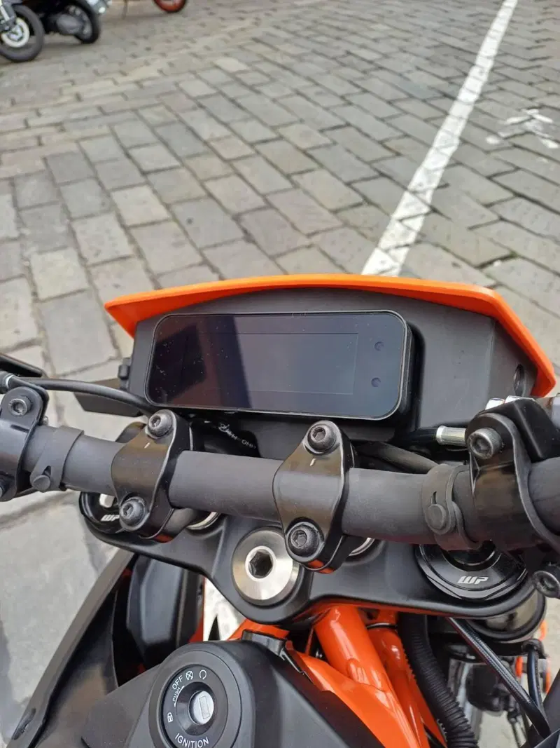 KTM 125 Enduro R (2025 - 26) (9)