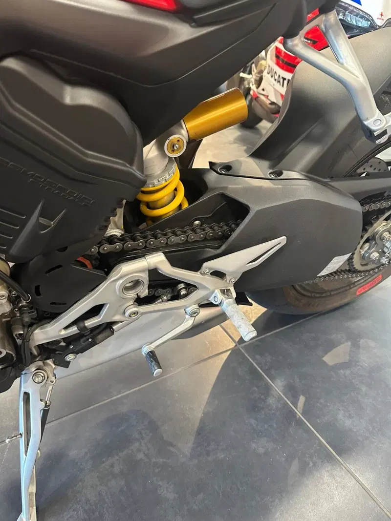 Ducati Streetfighter V4 1100 (2021 - 22) (4)