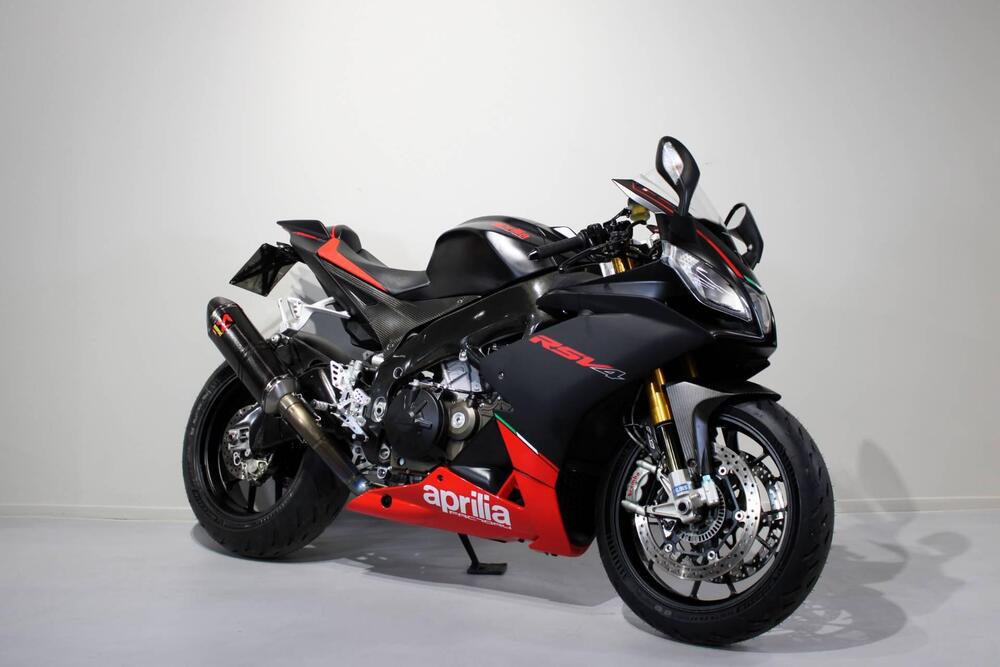 Aprilia RSV4 Factory APRC ABS (2011 - 15) (2)