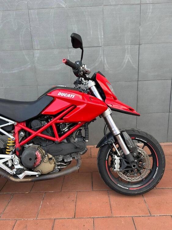 Ducati Hypermotard 1100 (2007 - 09) (4)