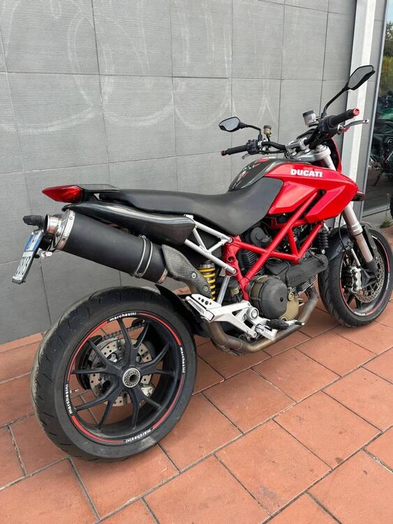 Ducati Hypermotard 1100 (2007 - 09) (5)
