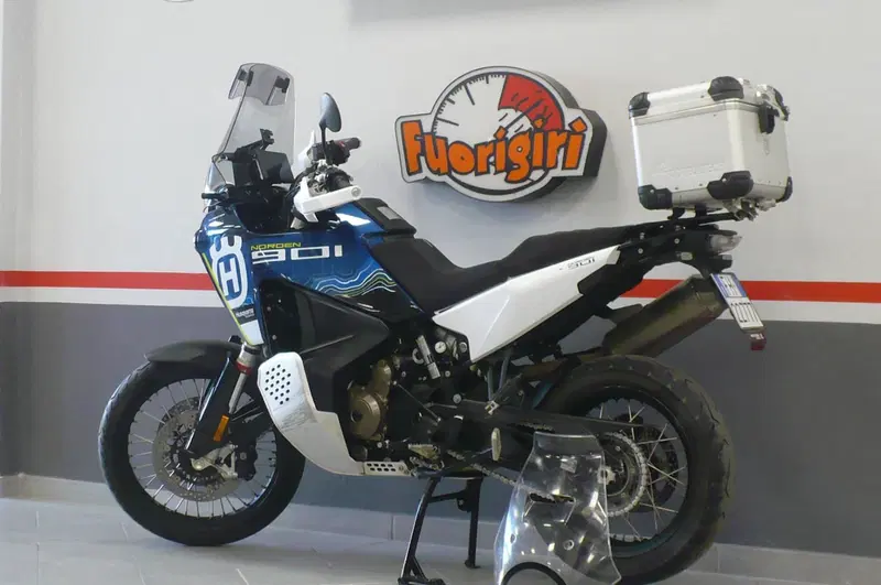 Husqvarna Norden 901 Expedition (2023 - 24) (2)