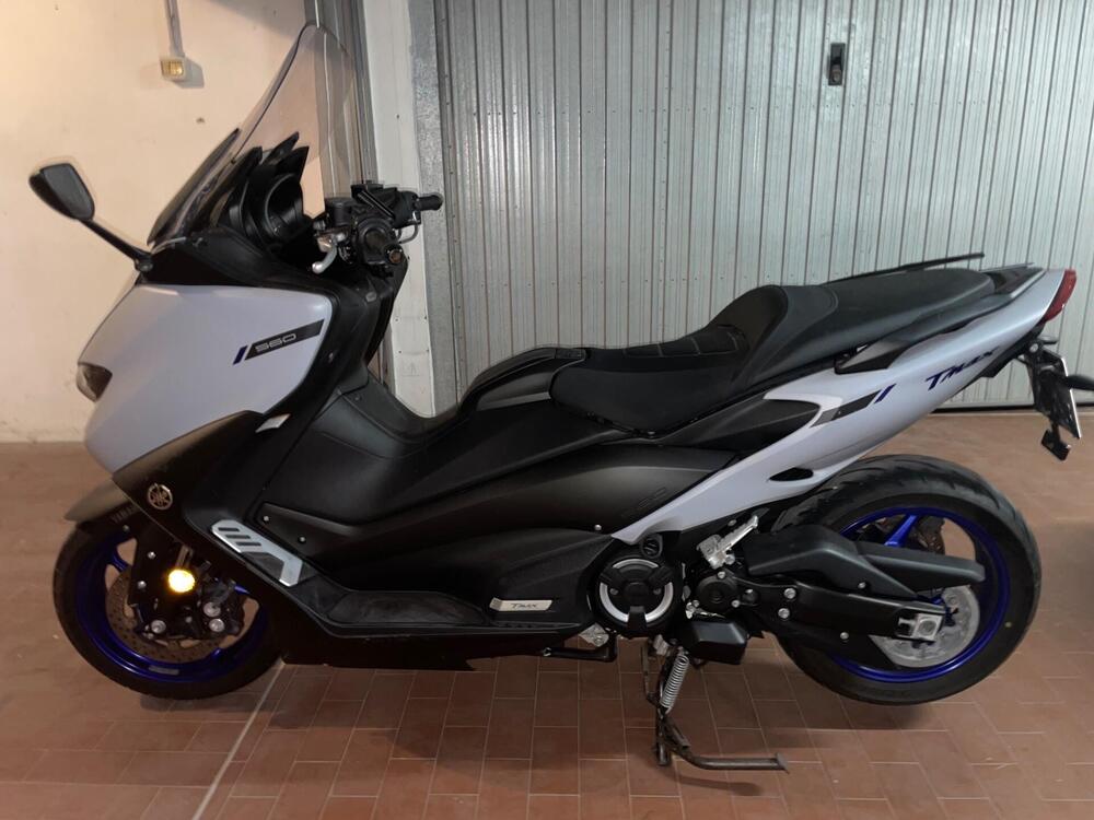 Yamaha T-Max 560 Tech Max (2021)