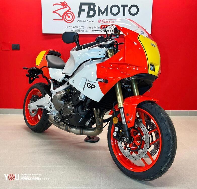 Yamaha XSR 900 (2022 - 25) (2)