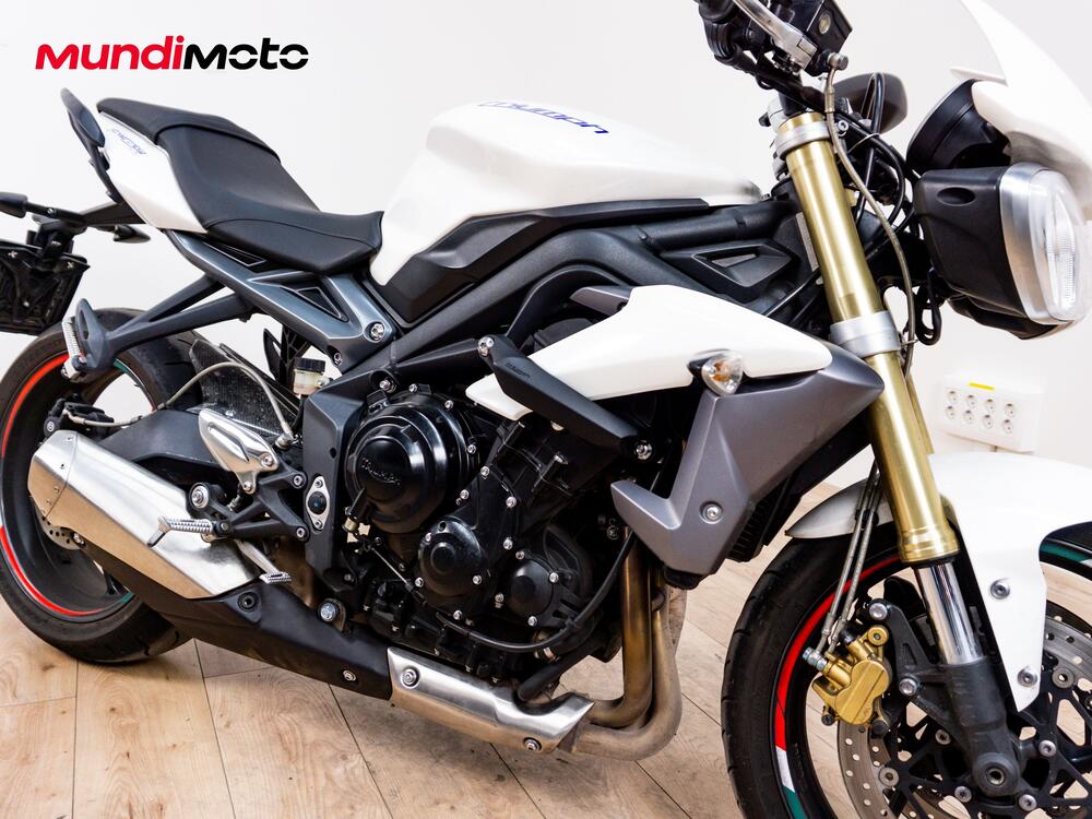 Triumph Street Triple (2013) (5)