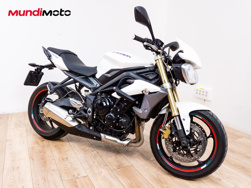 Triumph Street Triple (2013) (2)