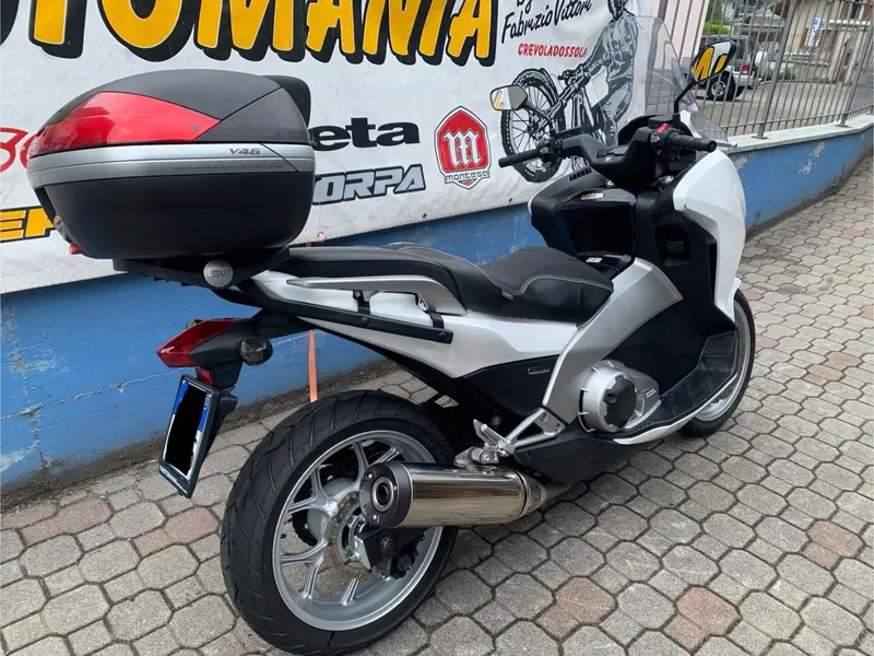 Honda Integra 700 (2011 - 13) (3)