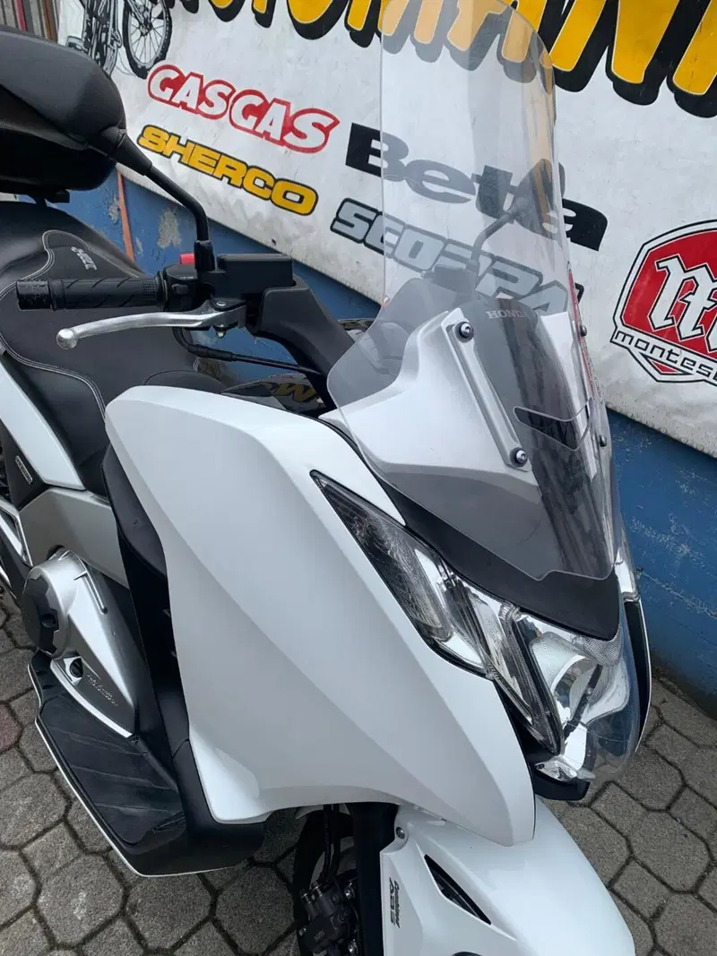 Honda Integra 700 (2011 - 13) (6)