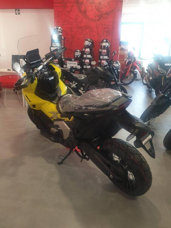 Honda X-ADV 750 (2025) (3)