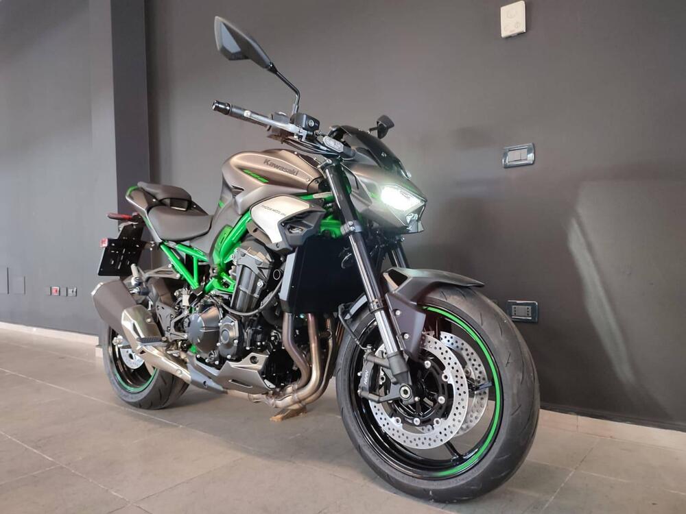 Kawasaki Z 900 A2 (2025 - 26) (4)