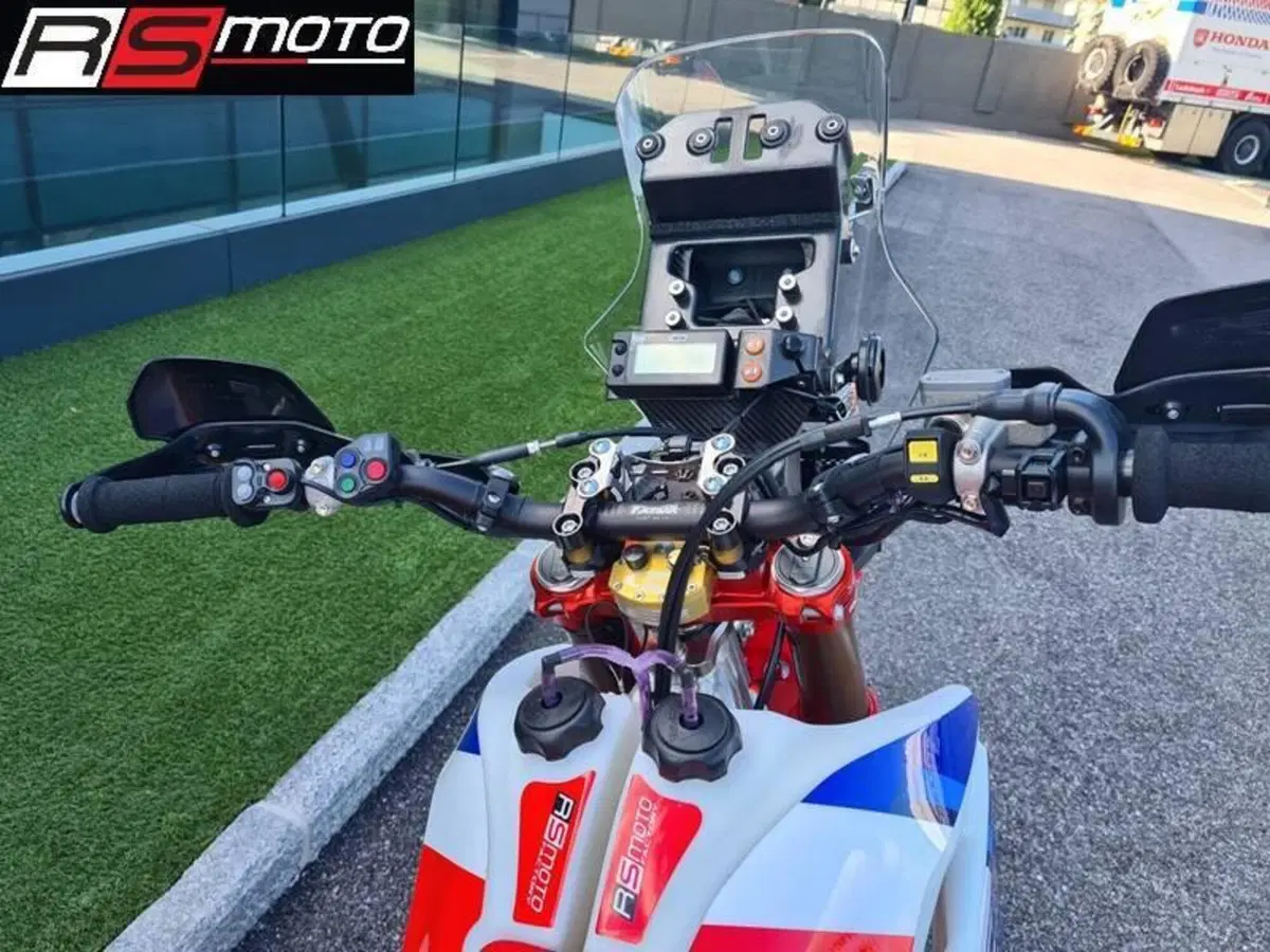 Honda CRF 450RX Rally (2026) (8)