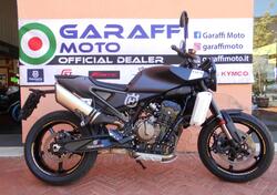 Husqvarna Svartpilen 801 (2024 - 25) usata