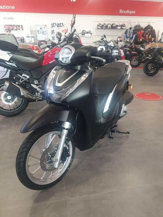 Honda SH 125 Mode (2024 - 25) (3)