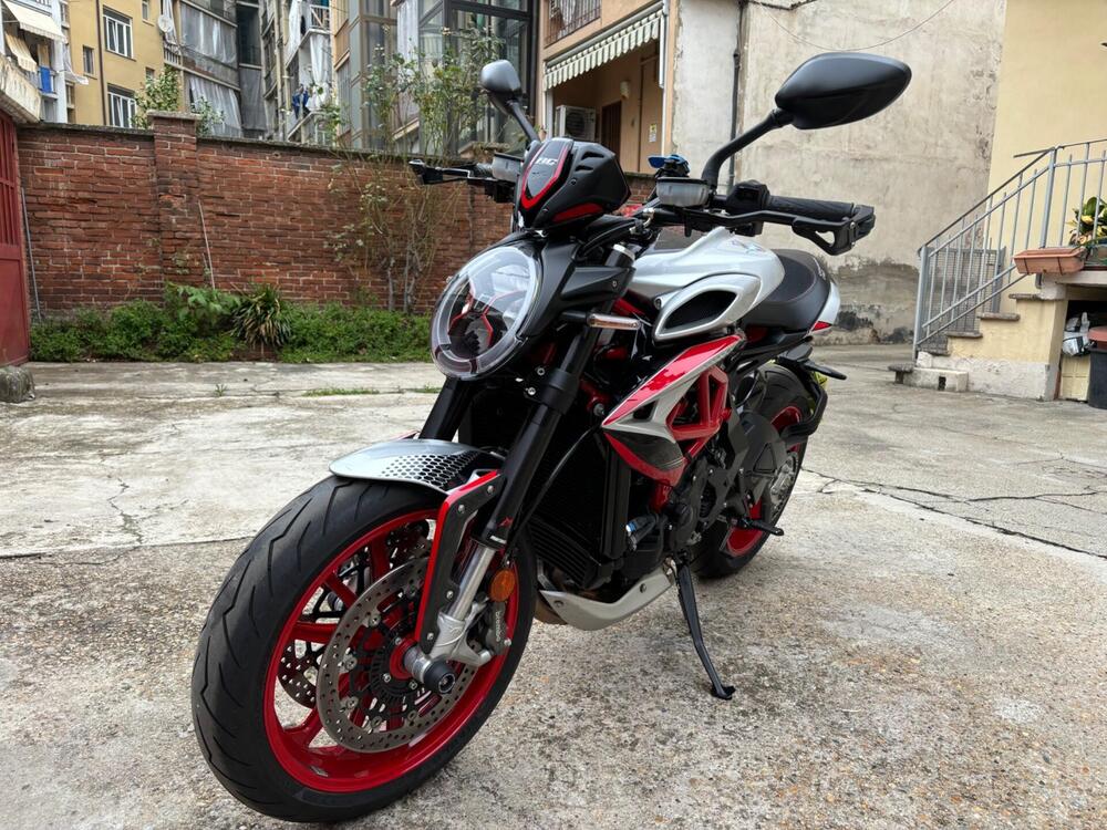 MV Agusta Dragster 800 RC SCS (2021 - 22) (4)