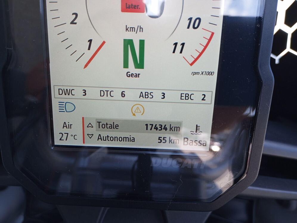 Ducati DesertX (2022 - 25) (5)