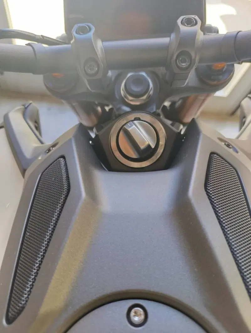 Yamaha MT-09 SP (2024 - 26) (5)
