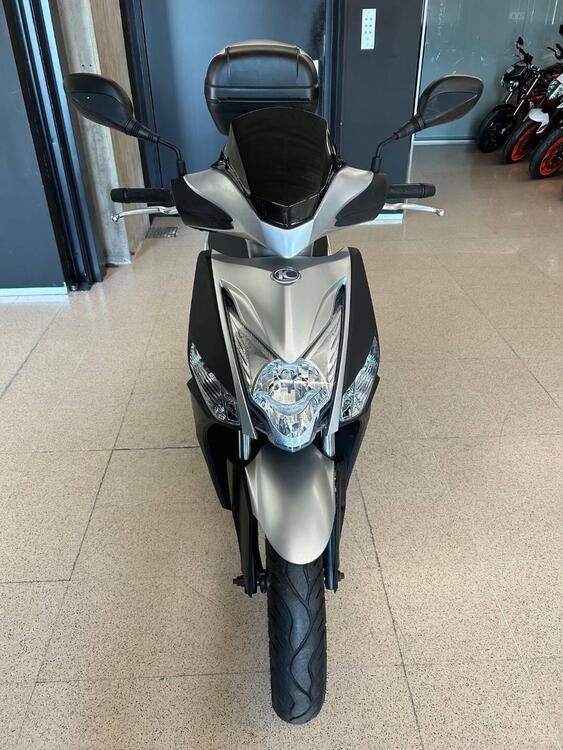 Kymco Agility 125 R16 (2008 - 17) (3)