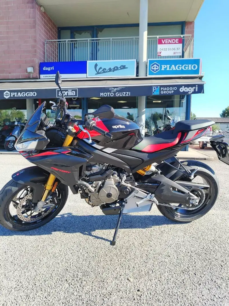 Aprilia Tuono 660 Factory (2025 - 26) (3)