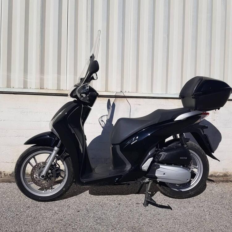 Honda SH 150 i ABS (2013 - 16)