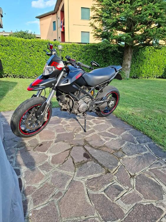 Ducati Hypermotard 796 (2012) (2)