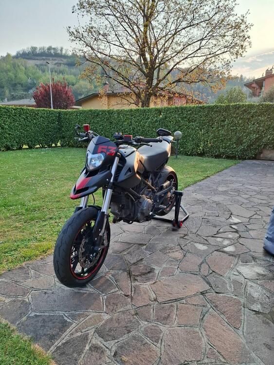 Ducati Hypermotard 796 (2012) (5)