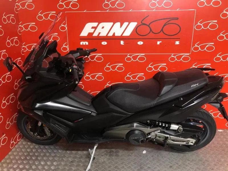 Kymco AK 550 ETS (2021 - 26) (3)