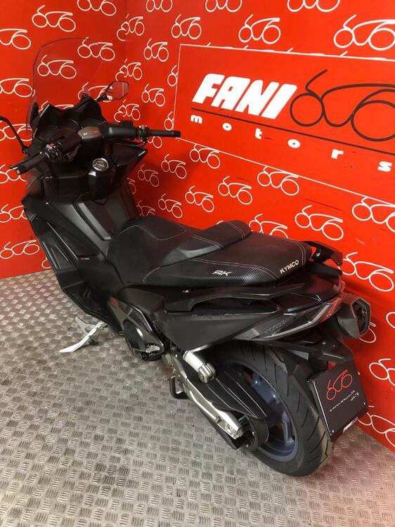 Kymco AK 550 ETS (2021 - 25) (4)
