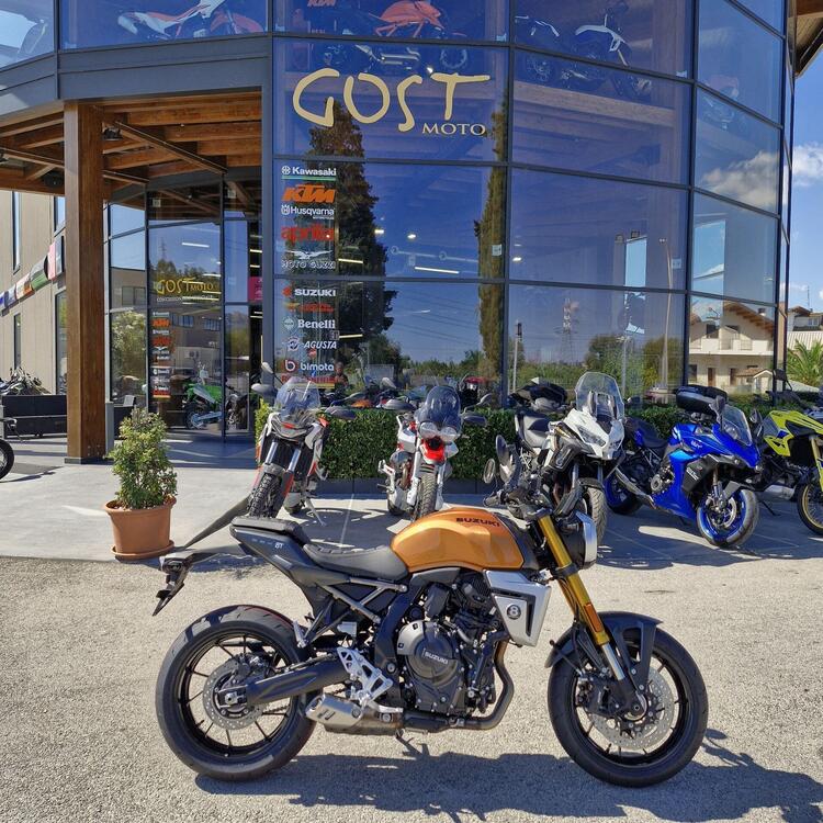 Suzuki GSX-8T (2025)