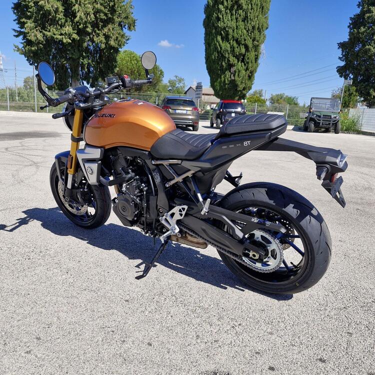 Suzuki GSX-8T (2025) (3)
