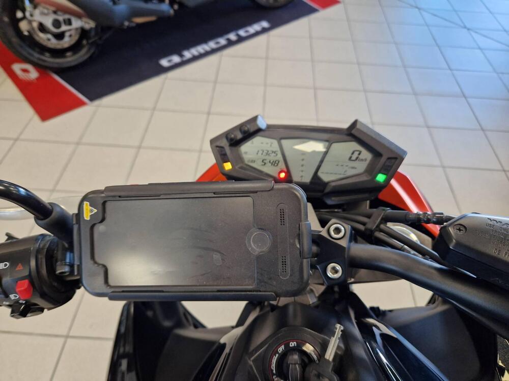 Kawasaki Z 800 ABS (2012 - 16) (4)