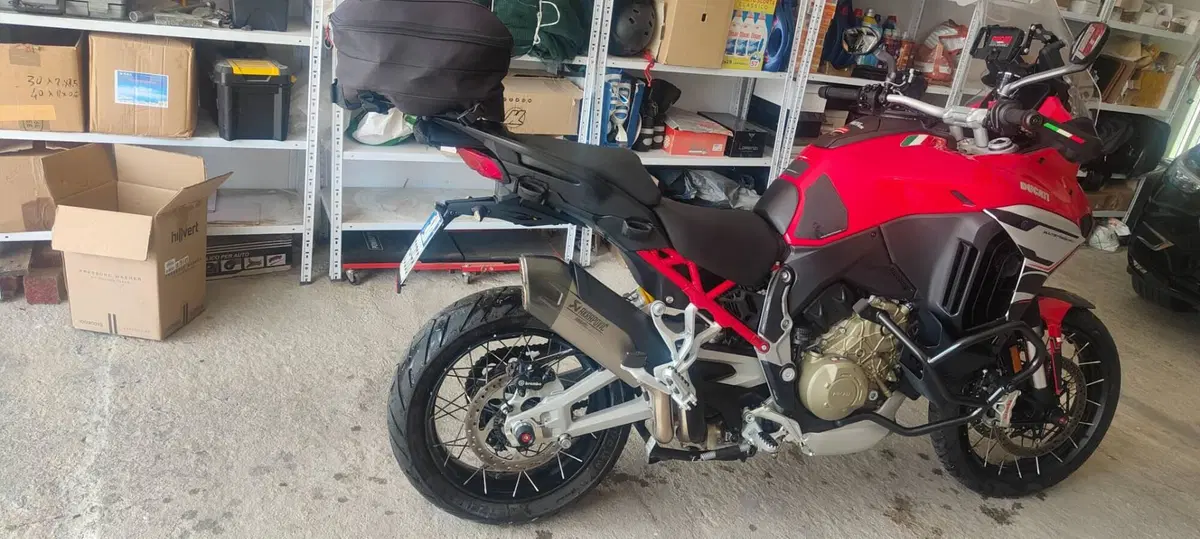 Ducati Multistrada V4 S (2021 - 24) (2)