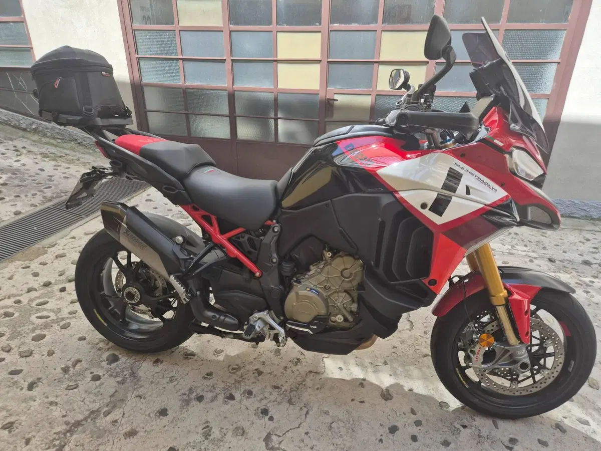 Ducati Multistrada V4 Pikes Peak (2021 - 24)