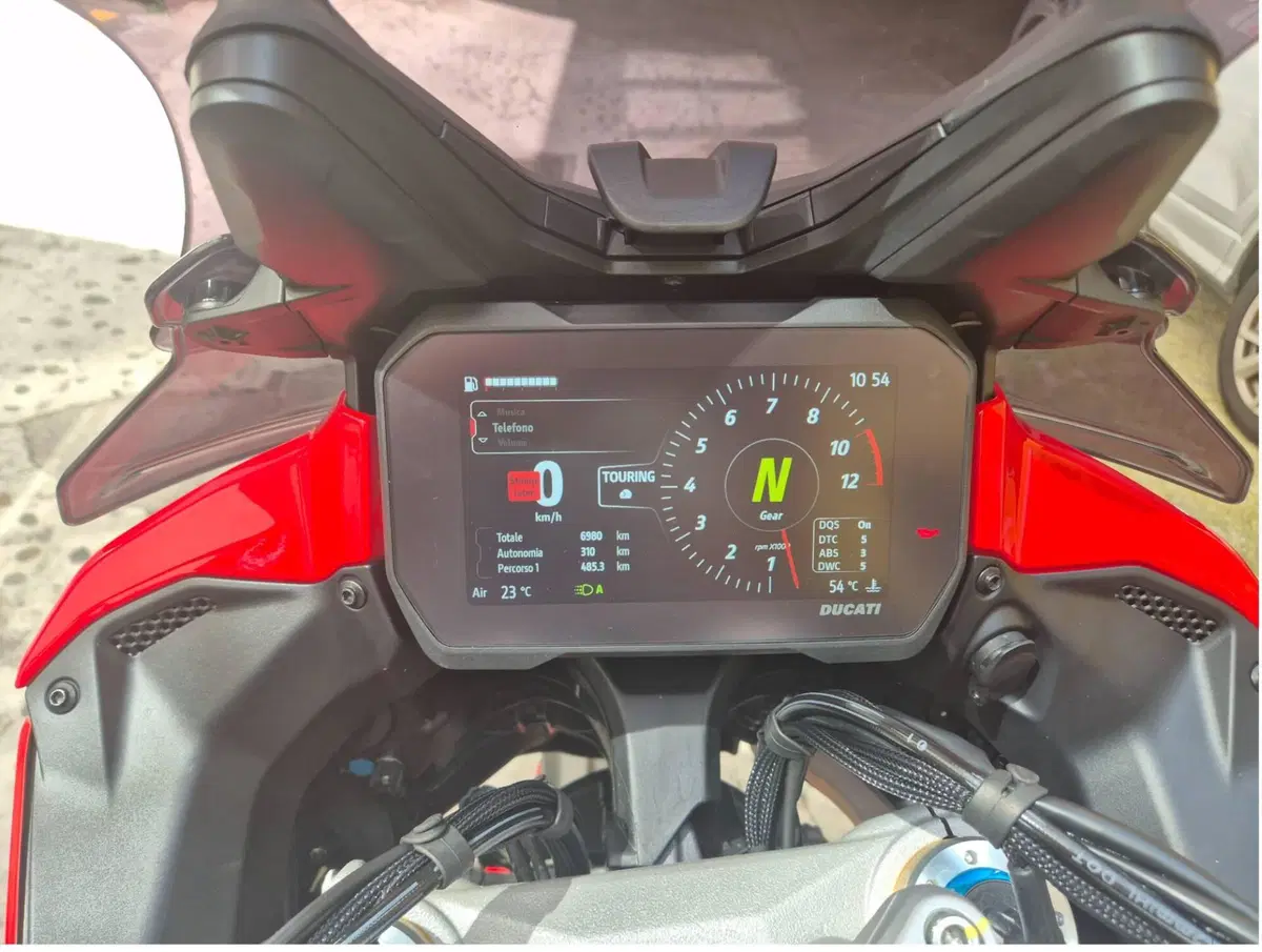 Ducati Multistrada V4 Pikes Peak (2021 - 24) (4)