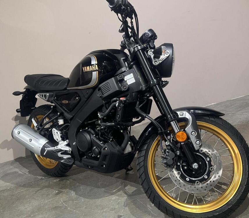 Yamaha XSR 125 Legacy (2022 - 24) (2)