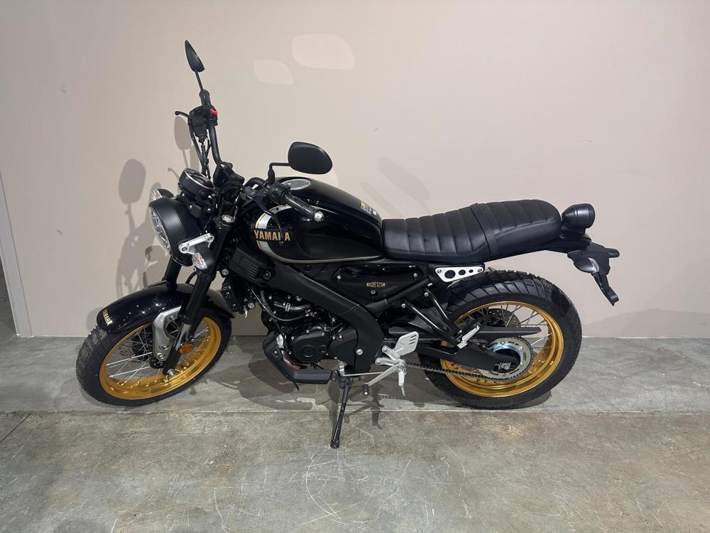 Yamaha XSR 125 Legacy (2022 - 24) (4)