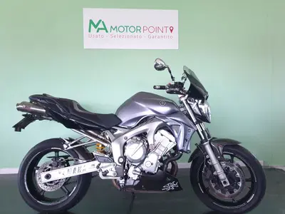 Yamaha FZ6 (2004 - 07) usata
