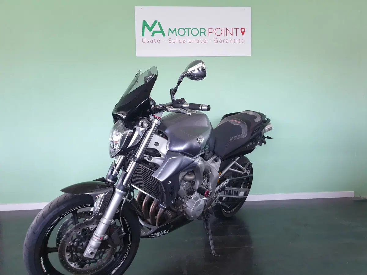 Yamaha FZ6 (2004 - 07) (2)
