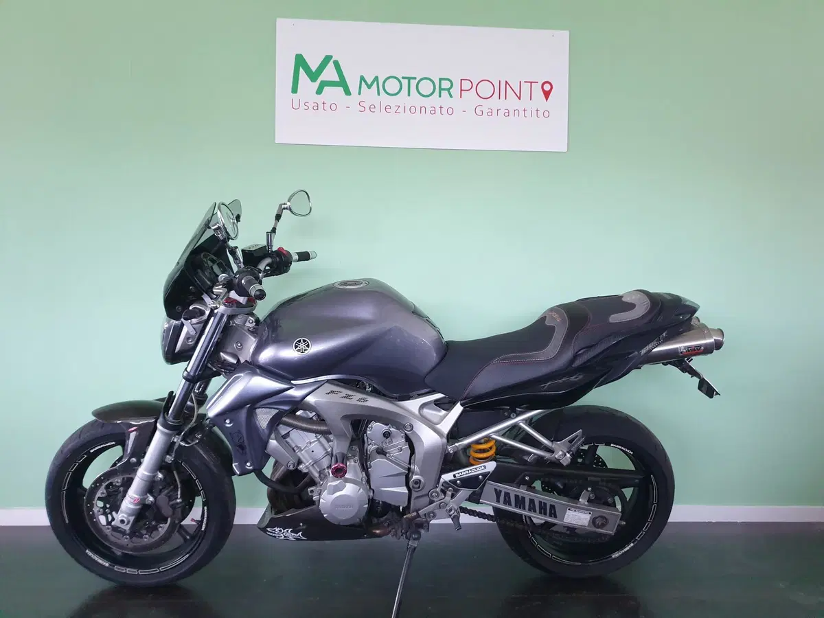 Yamaha FZ6 (2004 - 07) (4)