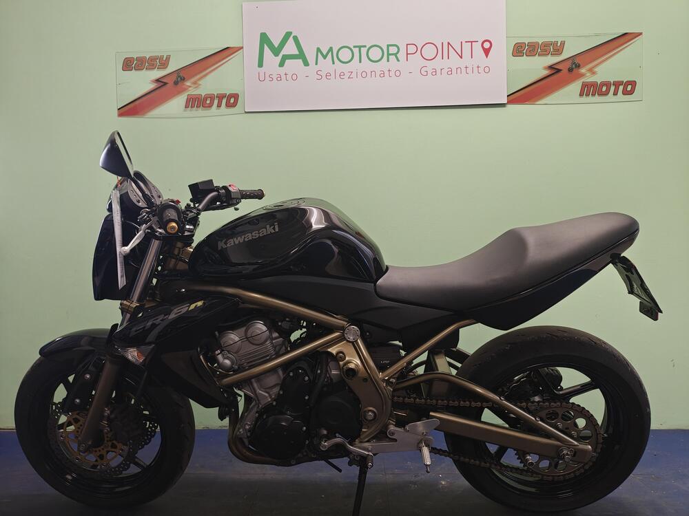 Kawasaki ER-6N (2005 - 08) (4)