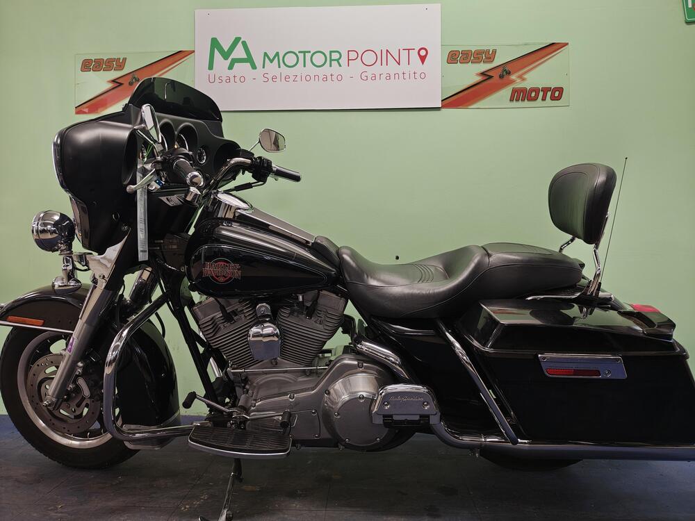 Harley-Davidson 1450 Electra Glide Ultra Classic (2003 - 05) - FLHTCUI (4)