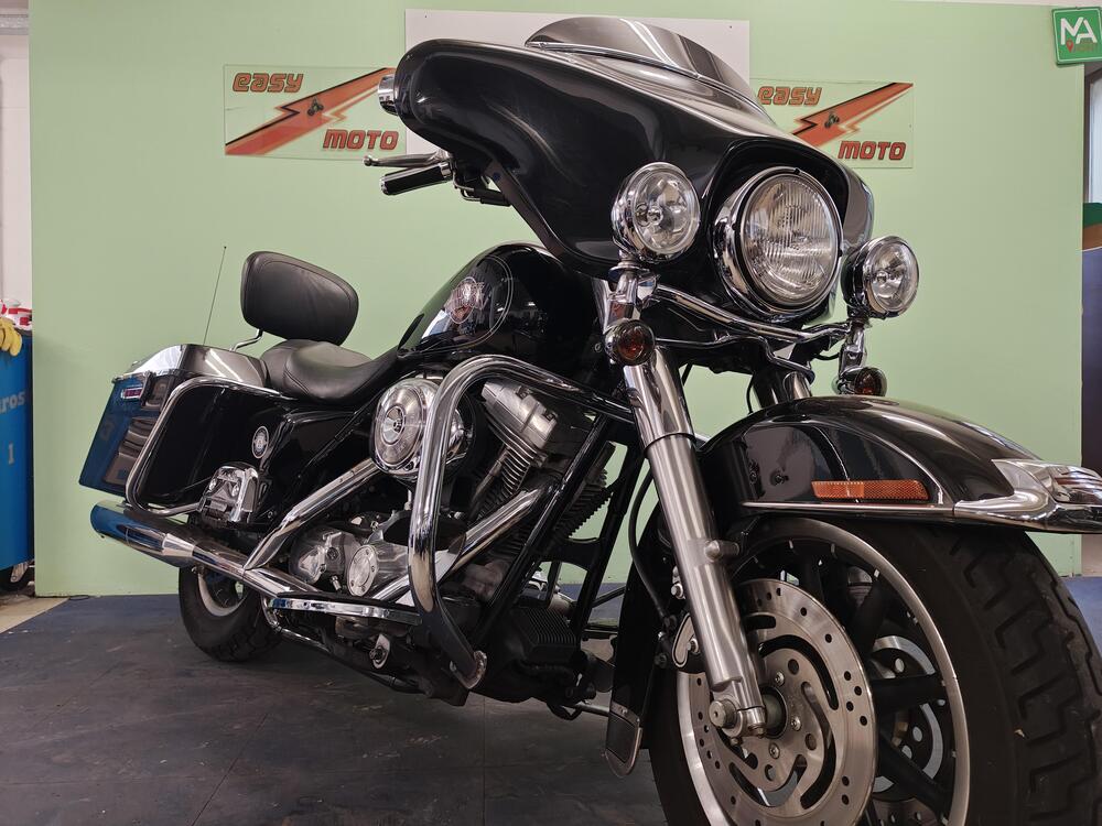 Harley-Davidson 1450 Electra Glide Ultra Classic (2003 - 05) - FLHTCUI (5)