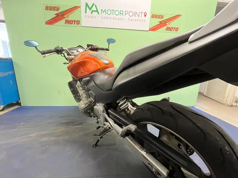 Honda Hornet 600 (2005 - 06) (5)